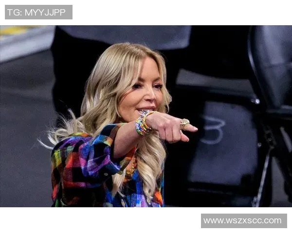 湖人女老板被起诉巴斯家族权力争夺战愈演愈烈 湖人女老板被起诉巴斯家族权力争夺战愈演愈烈