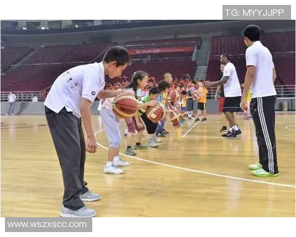 全球篮球巨星汇聚一堂展现无与伦比的运动魅力与团队精神